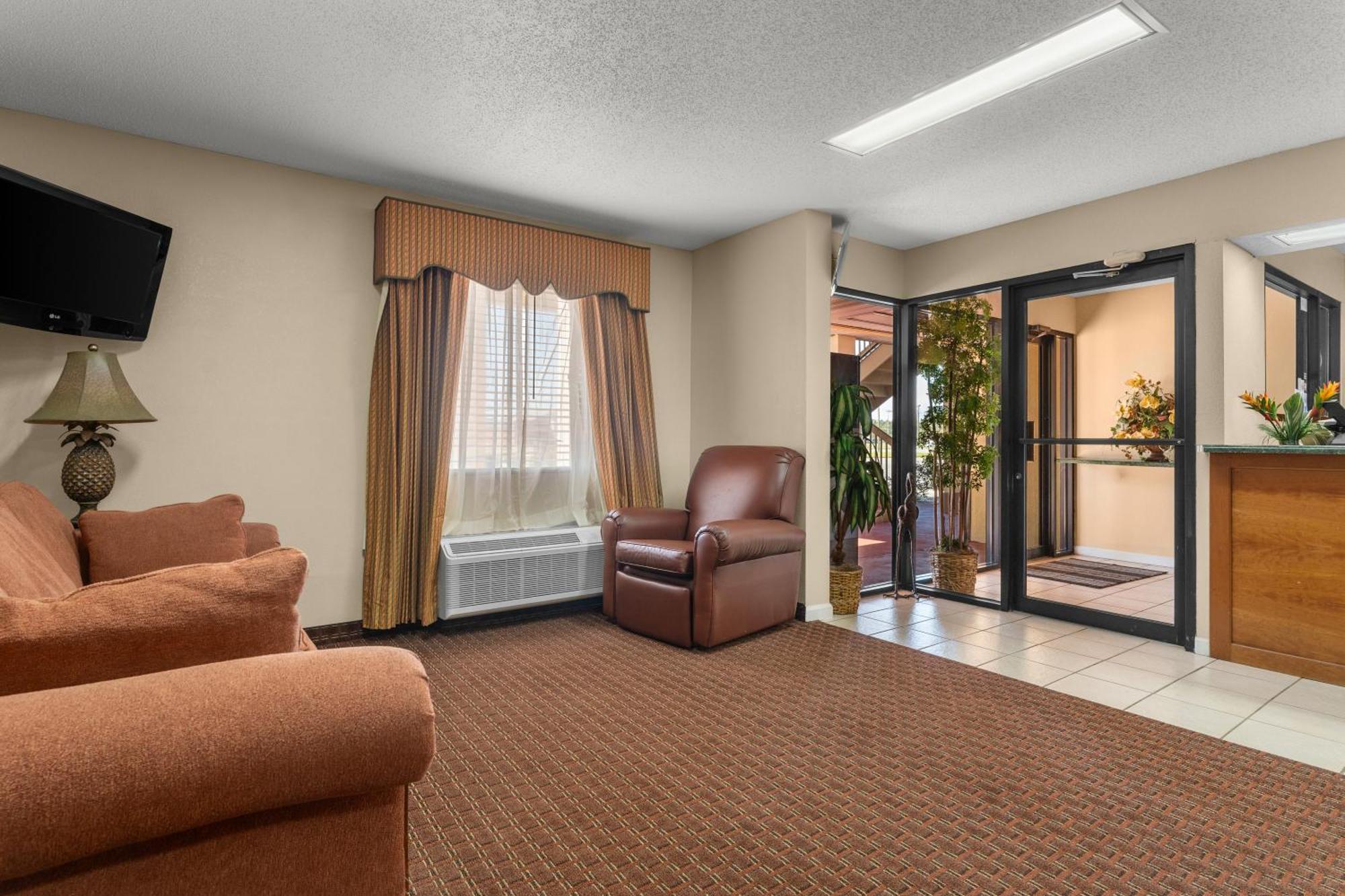 Americas Best Value Inn-Montezuma Екстериор снимка
